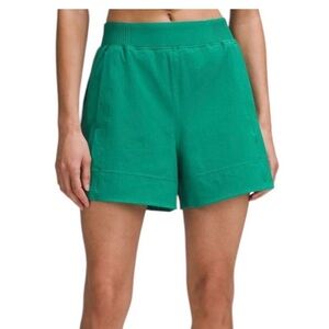 Lululemon Athletica Green Athletic Shorts Lightweight Elastic Waist